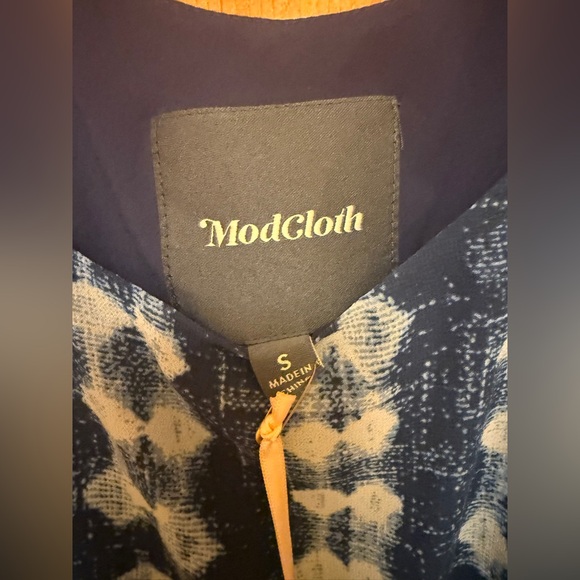 ModCloth Freeing Feeling A-Line Dress in Shibori - Size S NWT - Picture 6 of 11